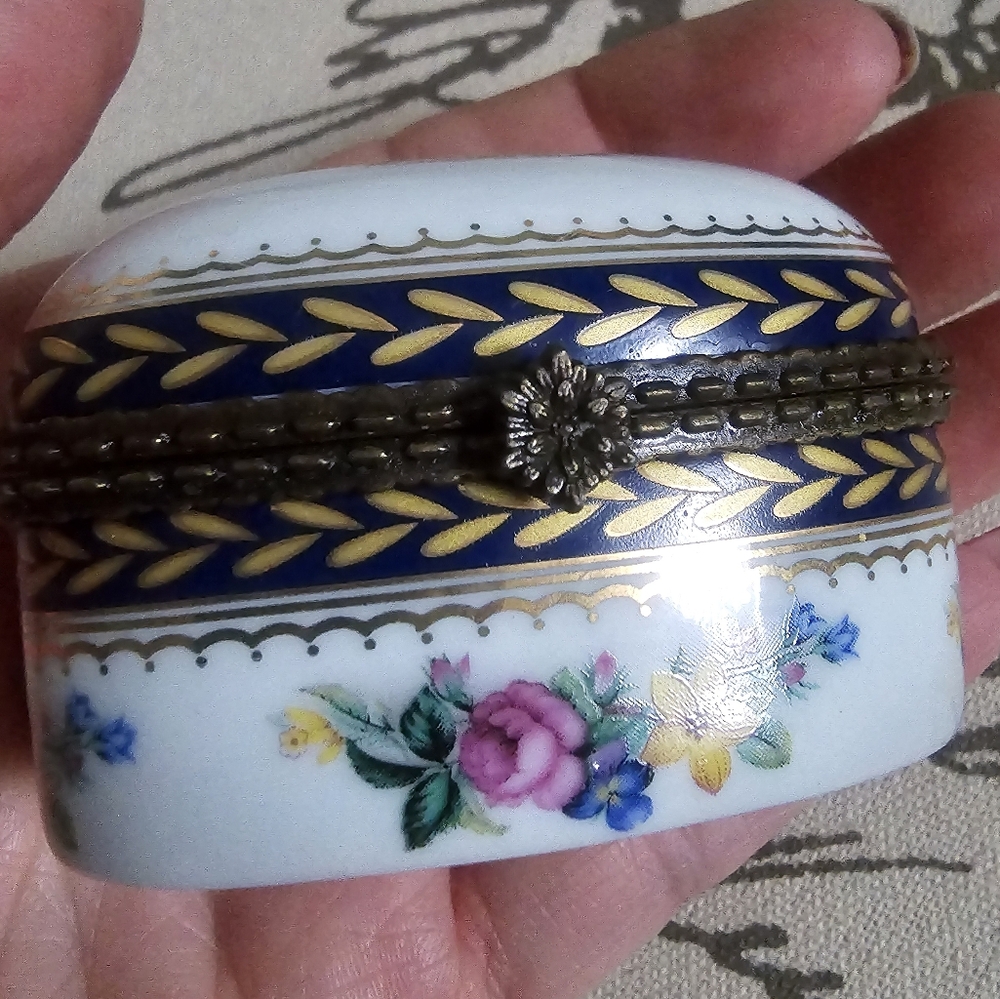 Imperial Porcelain Vintage Christianity Oval Trinket Box